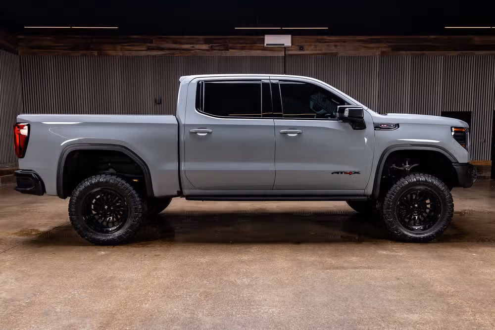 2024 GMC Sierra 1500 AT4X Crew Cab Image 12