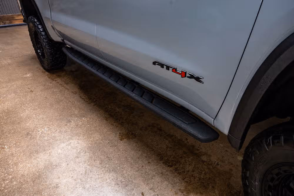 2024 GMC Sierra 1500 AT4X Crew Cab Image 14