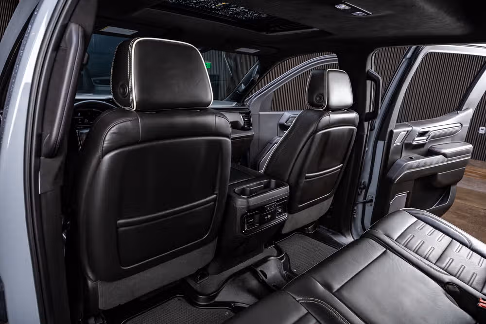 2024 GMC Sierra 1500 AT4X Crew Cab Image 34