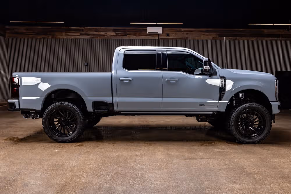 2026 Ford F-250 Super Duty Platinum Crew Cab Image 11