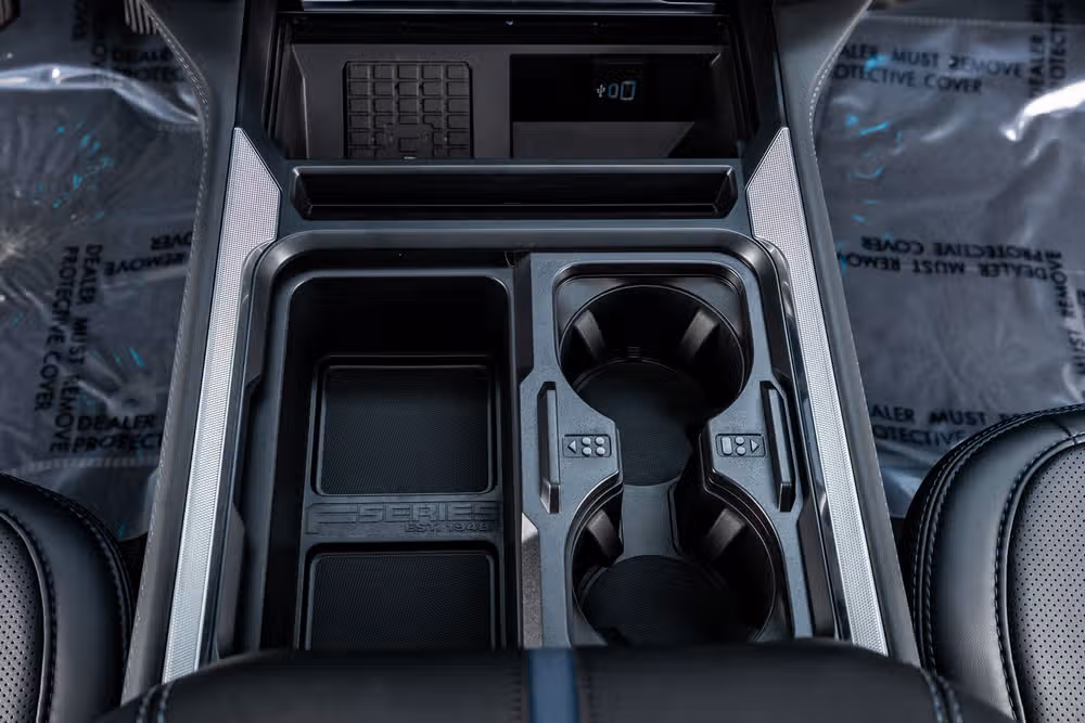 2026 Ford F-250 Super Duty Platinum Crew Cab Image 27