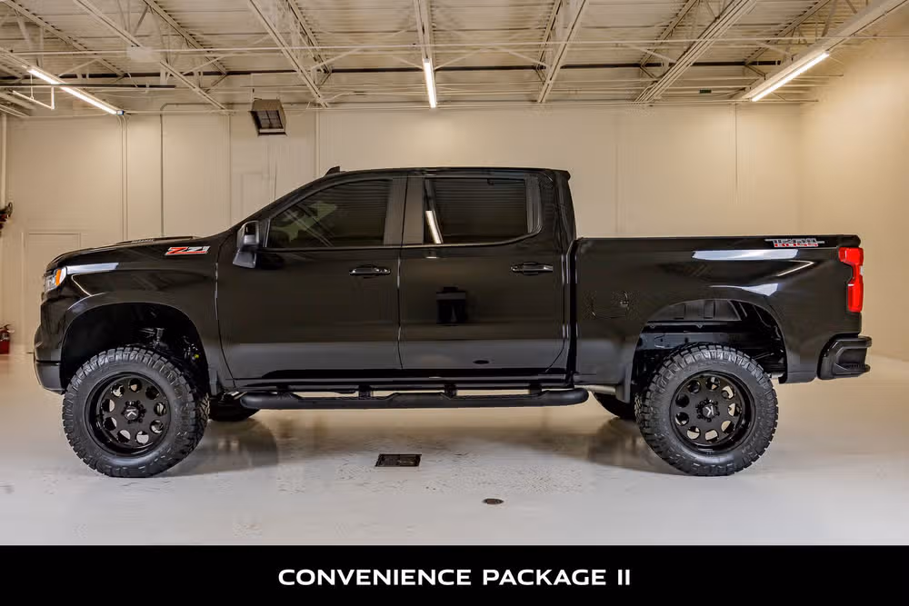2025 Chevrolet Silverado 1500 LT Trail Boss Crew Cab Image 6