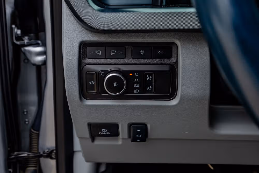 2024 Ford F-250 Super Duty Limited Crew Cab Image 22