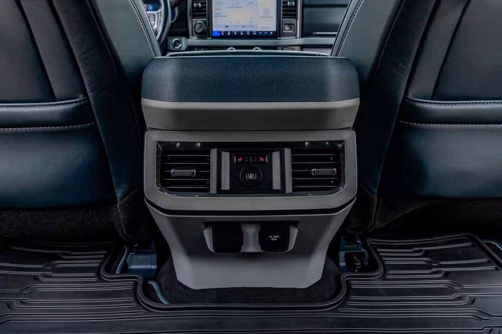 2024 Ford F-250 Super Duty Limited Crew Cab Image 34