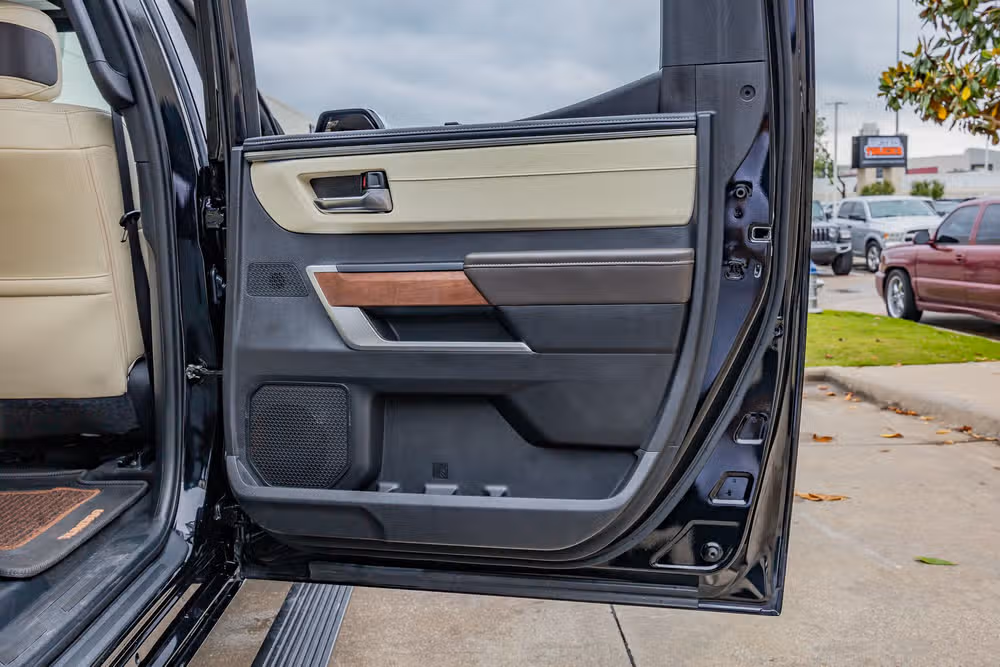 2024 Toyota Tundra 1794 Edition CrewMax Image 37