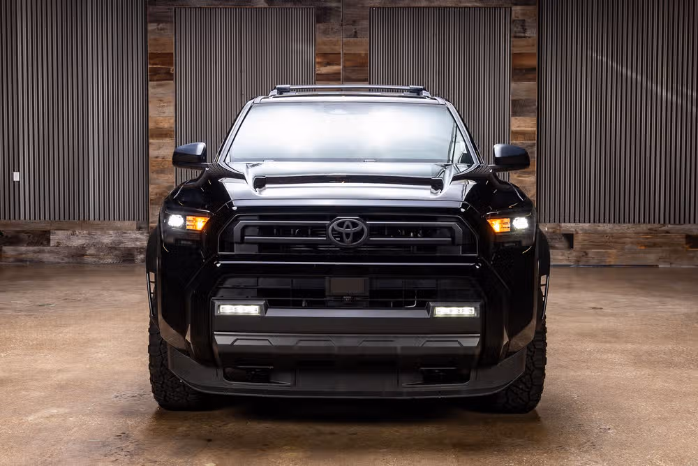 2025 Toyota 4Runner SR5 Image 2