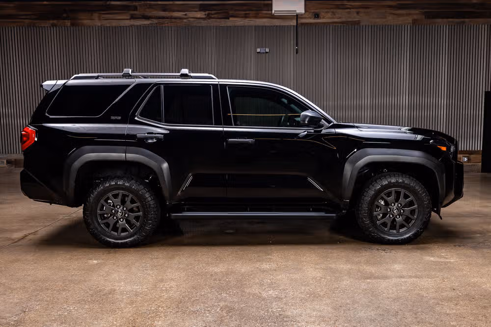 2025 Toyota 4Runner SR5 Image 10