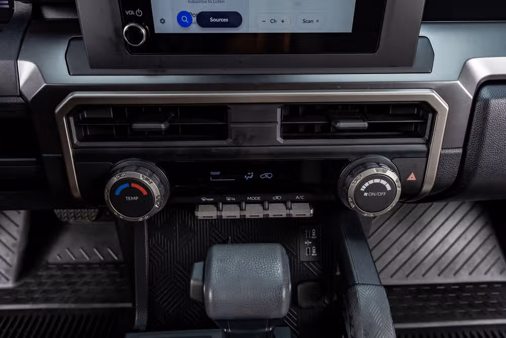 2025 Toyota 4Runner SR5 Image 23