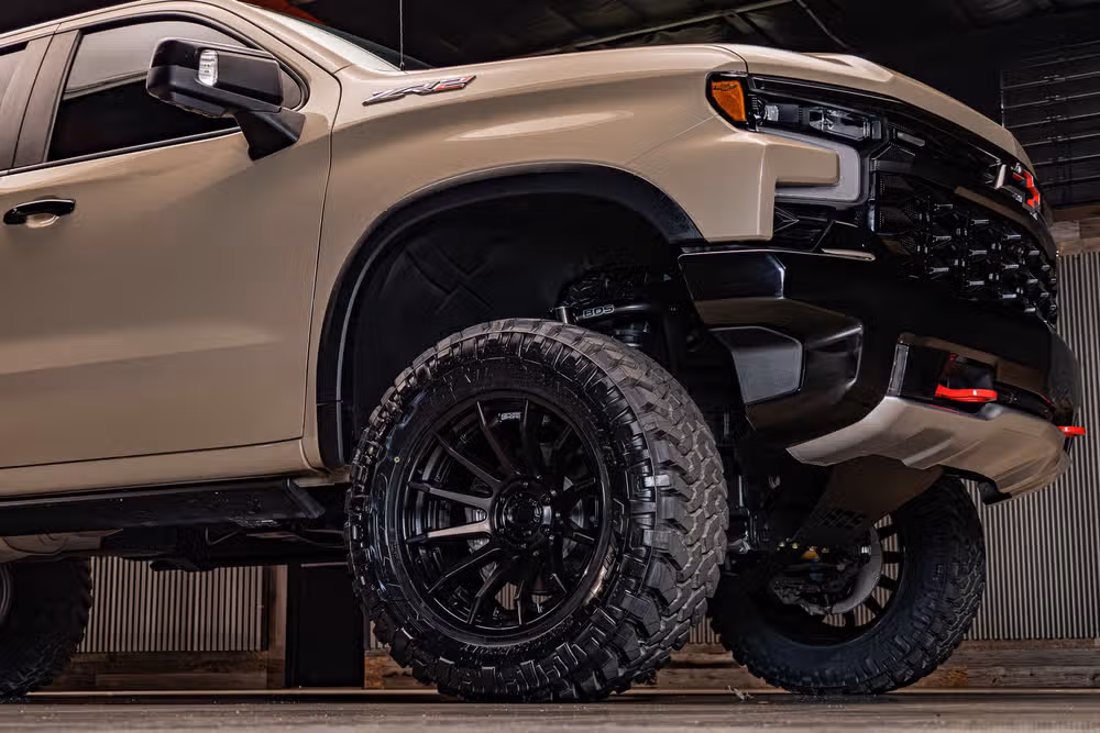 2023 Chevrolet Silverado 1500 ZR2 Crew Cab Image 16