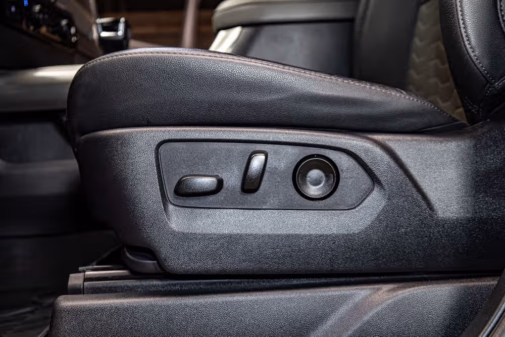 2023 Chevrolet Silverado 1500 ZR2 Crew Cab Image 25