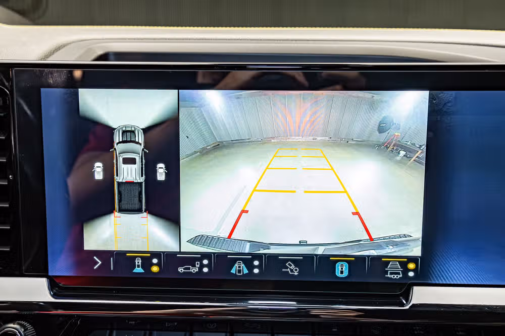 2023 Chevrolet Silverado 1500 ZR2 Crew Cab Image 23