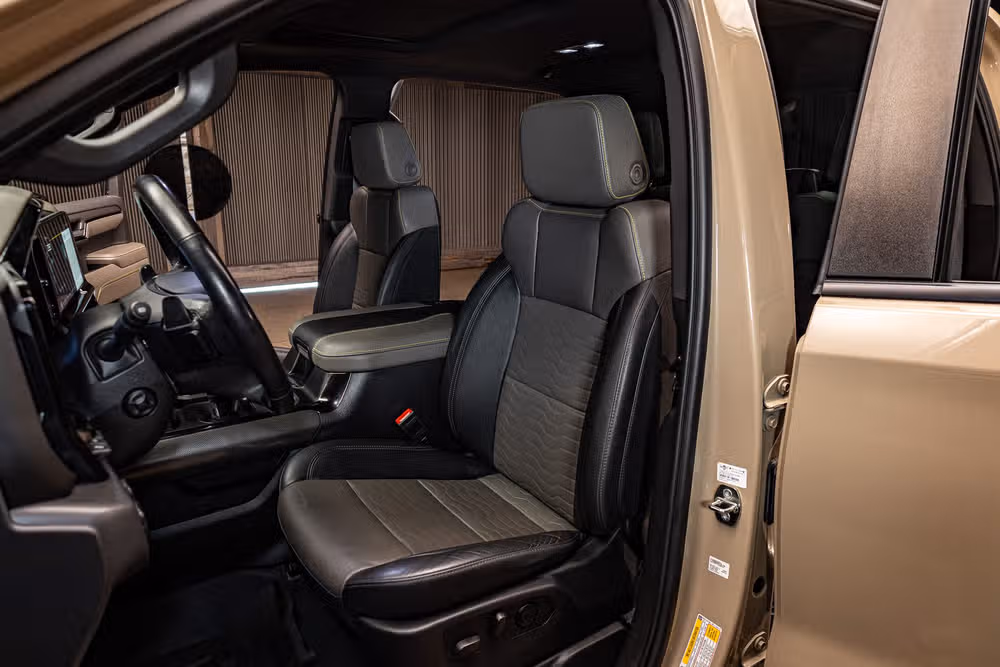 2023 Chevrolet Silverado 1500 ZR2 Crew Cab Image 24