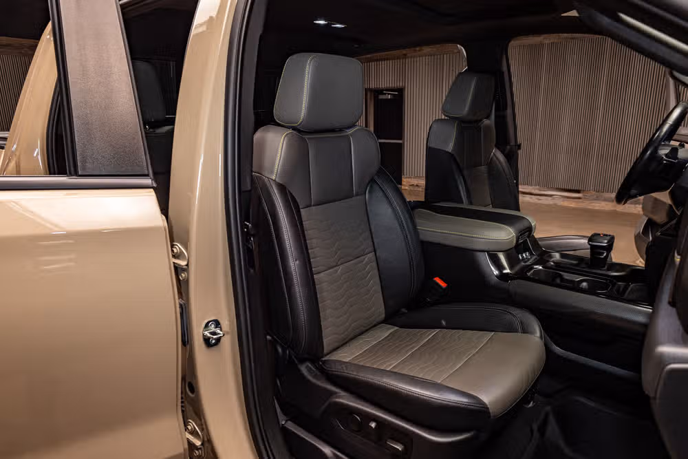 2023 Chevrolet Silverado 1500 ZR2 Crew Cab Image 31
