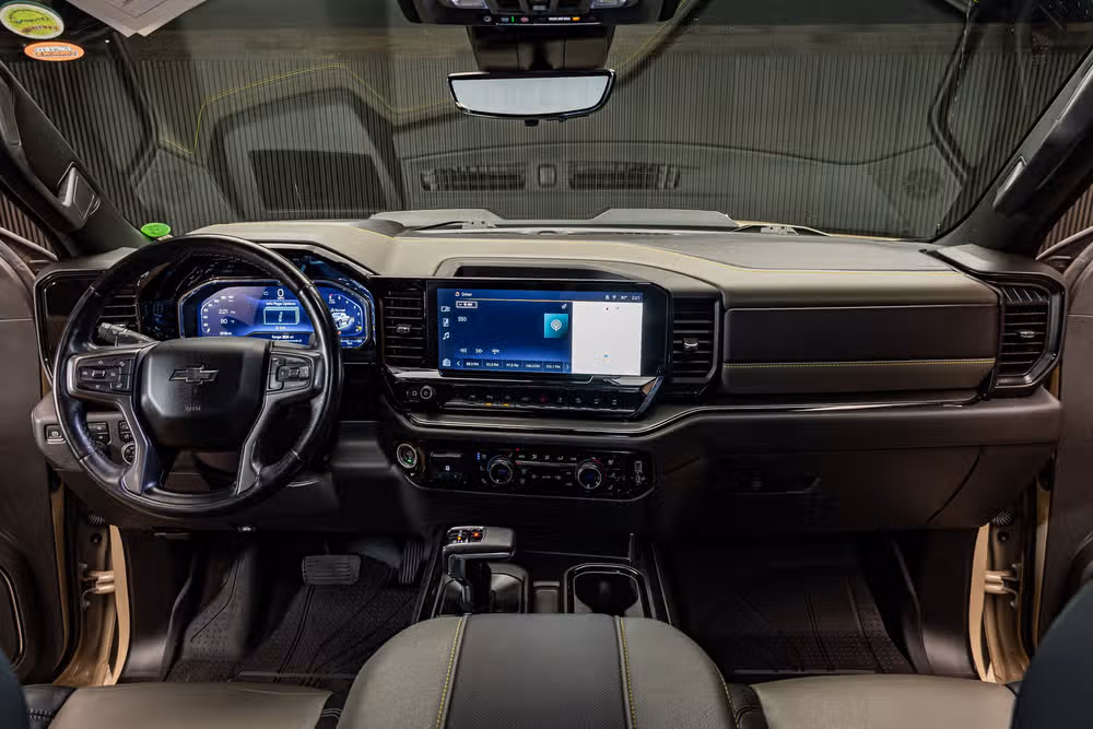 2023 Chevrolet Silverado 1500 ZR2 Crew Cab Image 19