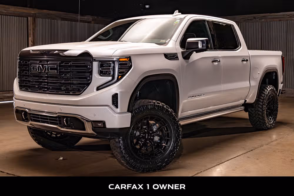 2022 GMC Sierra 1500 Denali Ultimate Crew Cab Image 5