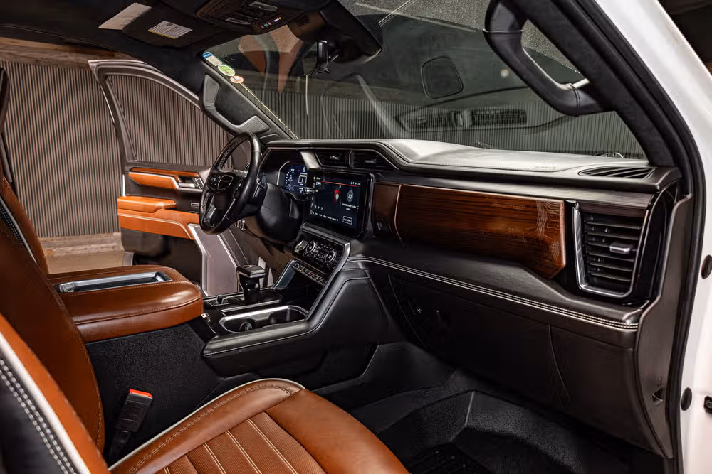 2022 GMC Sierra 1500 Denali Ultimate Crew Cab Image 15