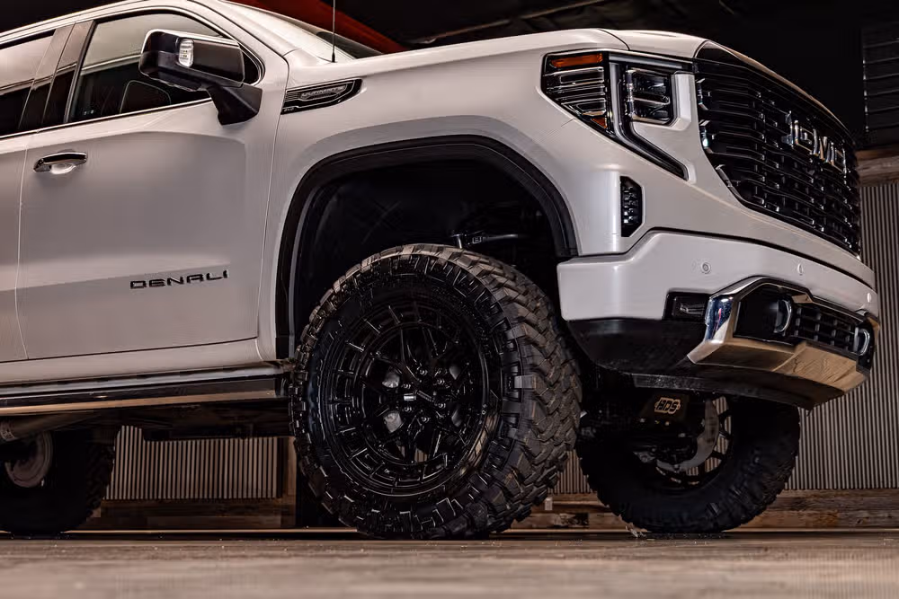 2022 GMC Sierra 1500 Denali Ultimate Crew Cab Image 13