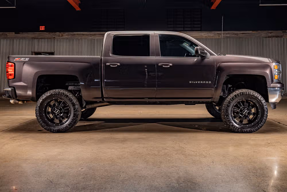 2015 Chevrolet Silverado 1500 LT Z71 Crew Cab Image 10