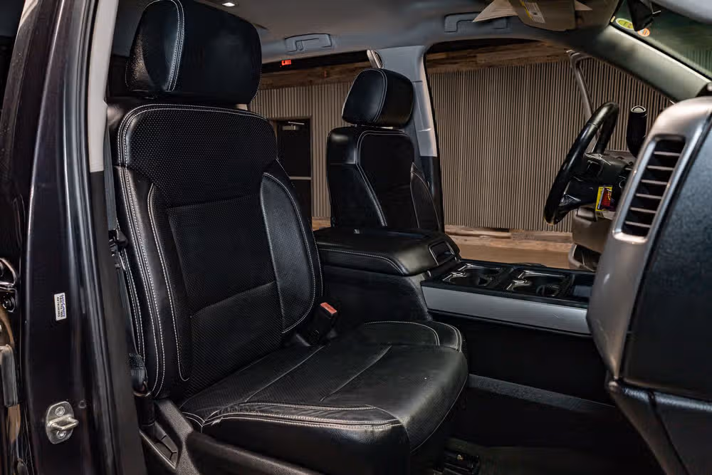 2015 Chevrolet Silverado 1500 LT Z71 Crew Cab Image 22