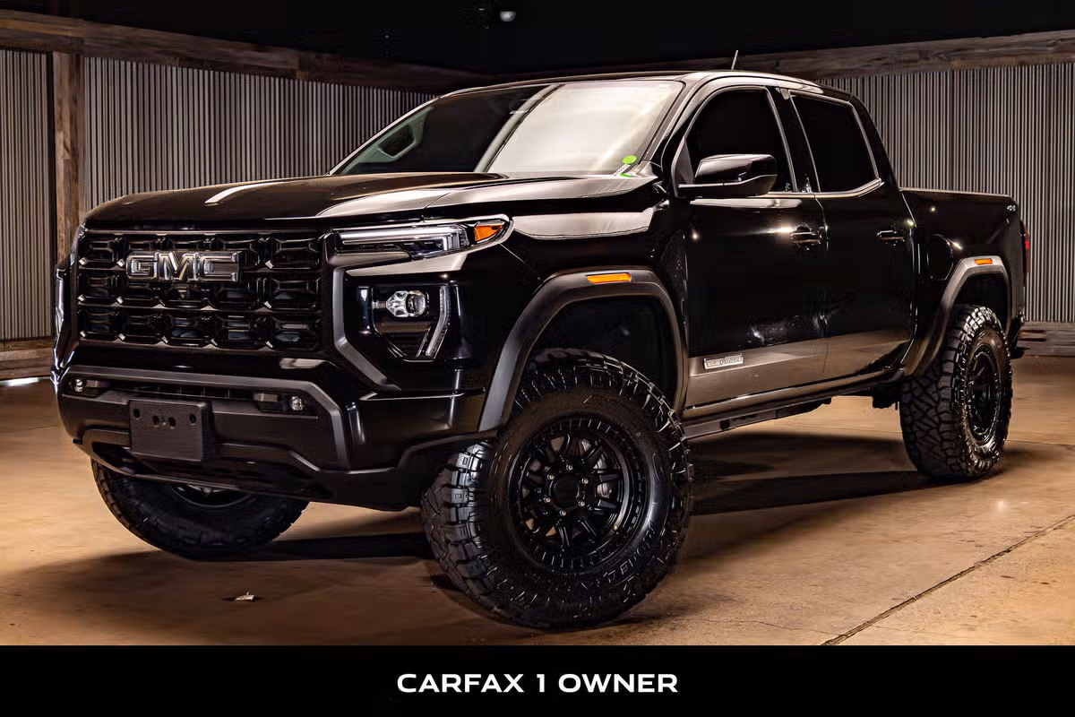 2025 GMC Canyon Elevation Crew Cab