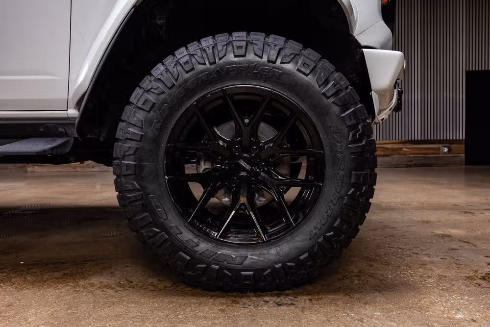 2023 Ford Bronco Raptor Image 12