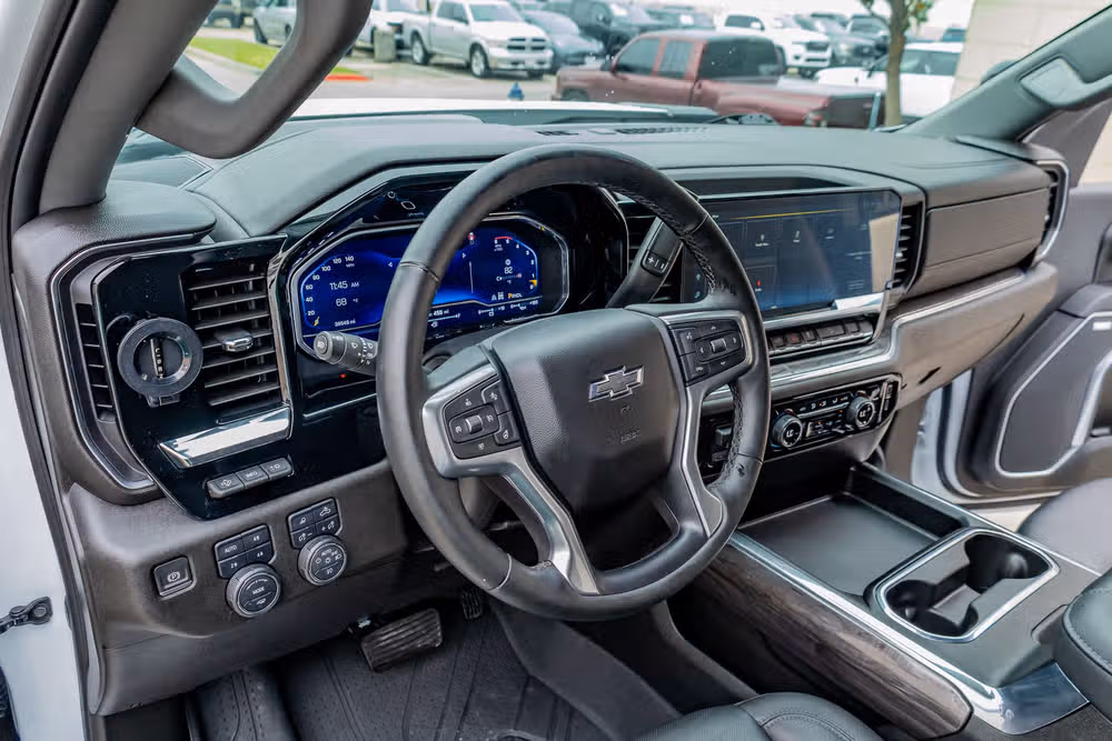 2024 Chevrolet Silverado 2500HD LTZ Crew Cab Image 16