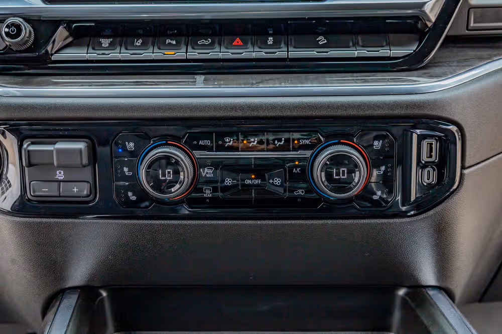 2024 Chevrolet Silverado 2500HD LTZ Crew Cab Image 26