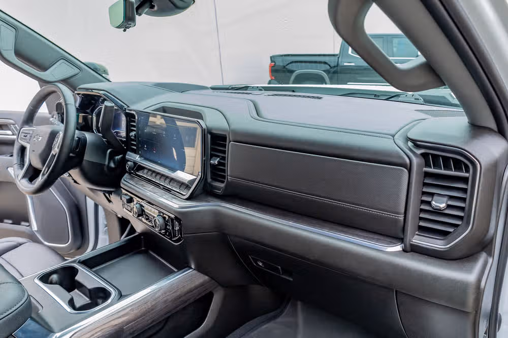 2024 Chevrolet Silverado 2500HD LTZ Crew Cab Image 17