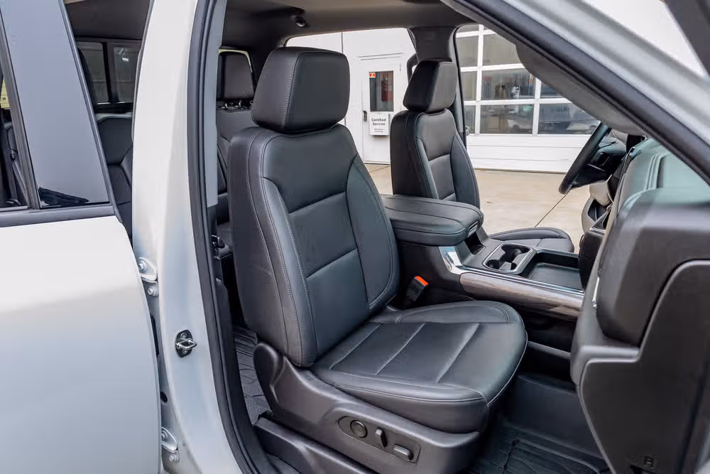 2024 Chevrolet Silverado 2500HD LTZ Crew Cab Image 30
