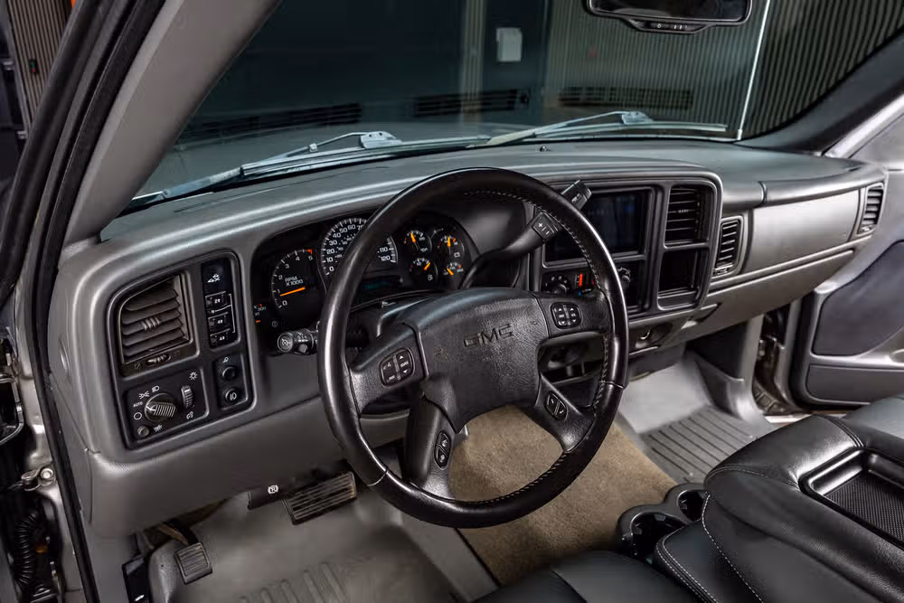 2007 GMC Sierra 2500HD Classic SLE1 Crew Cab Image 17