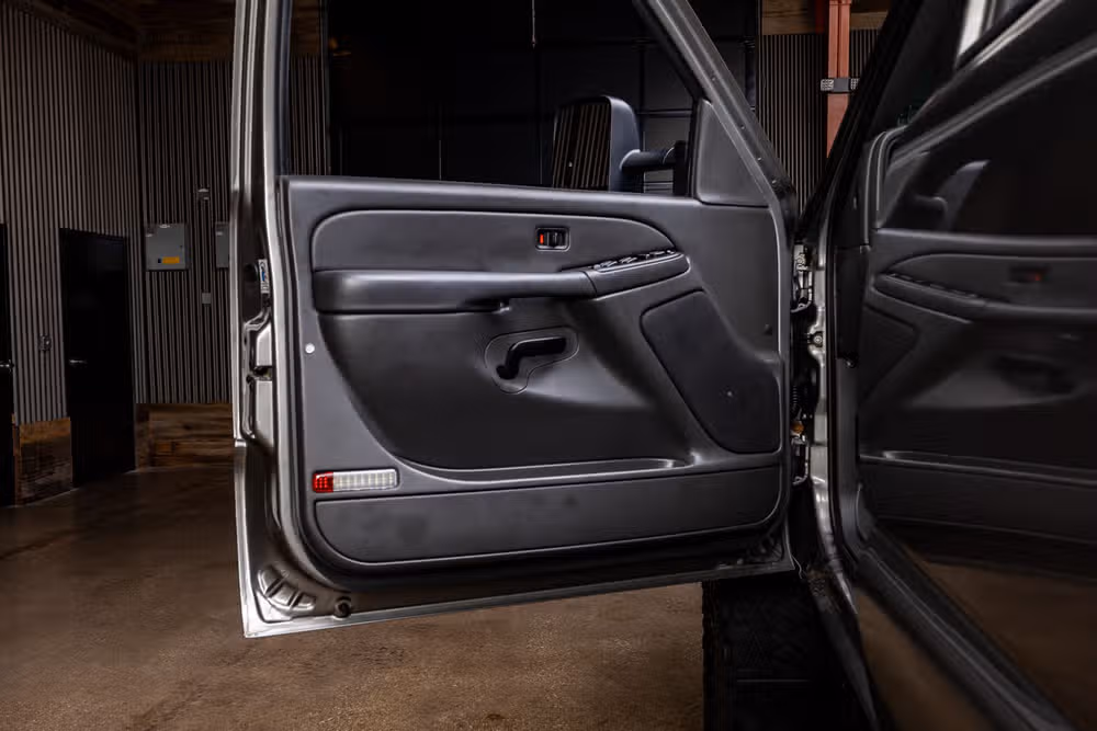 2007 GMC Sierra 2500HD Classic SLE1 Crew Cab Image 34