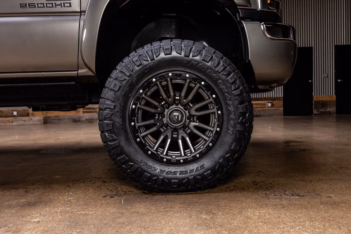 2007 GMC Sierra 2500HD Classic SLE1 Crew Cab