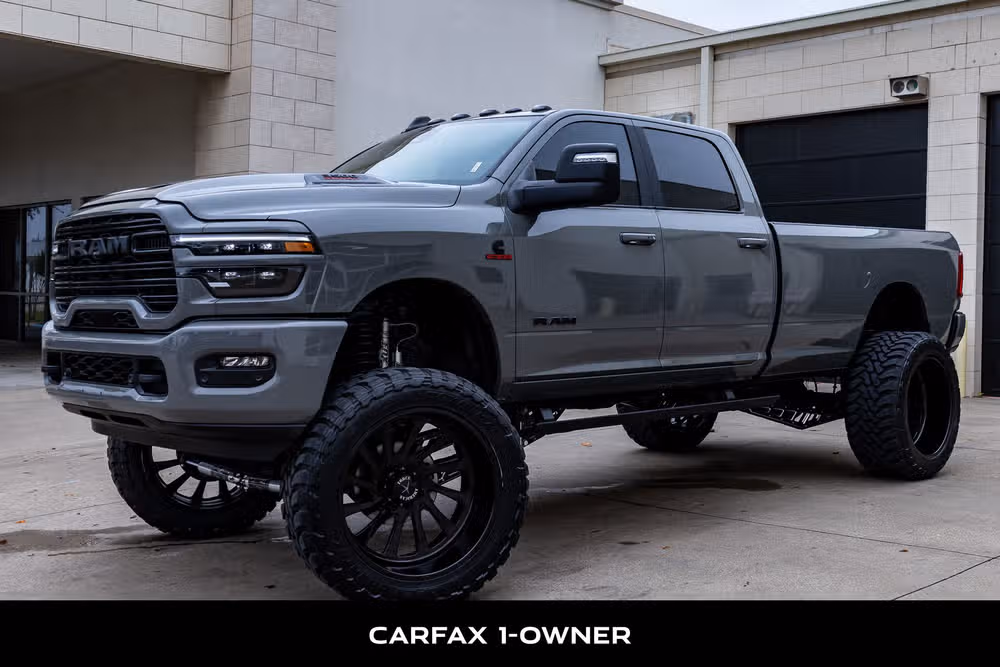 2026 Ram 3500 Laramie Crew Cab Image 5