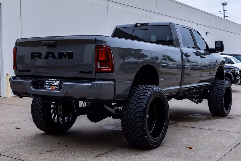 2026 Ram 3500 Laramie Crew Cab Image 10