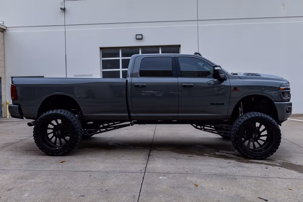 2026 Ram 3500 Laramie Crew Cab Image 11
