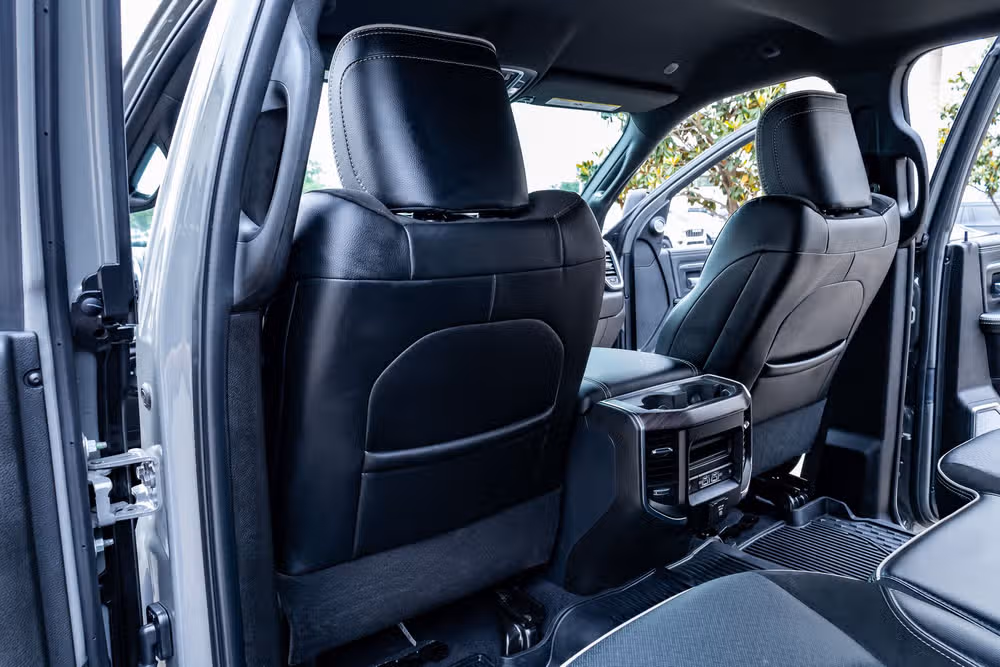 2026 Ram 3500 Laramie Crew Cab Image 35