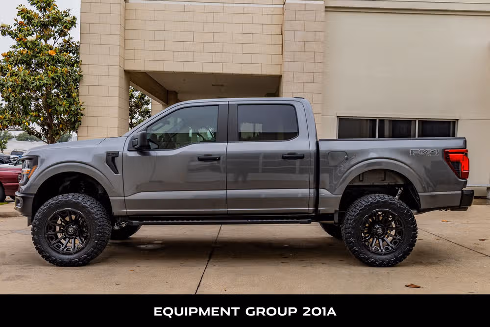2024 Ford F-150 STX SuperCrew Image 6