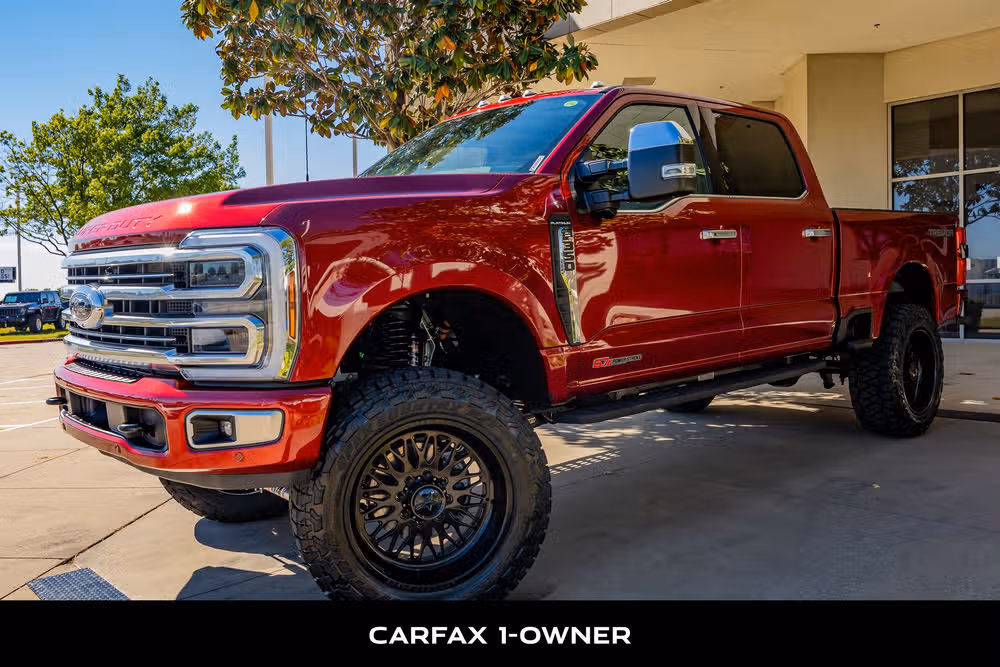 2026 Ford F-350 Super Duty Platinum Plus Crew Cab Image 5