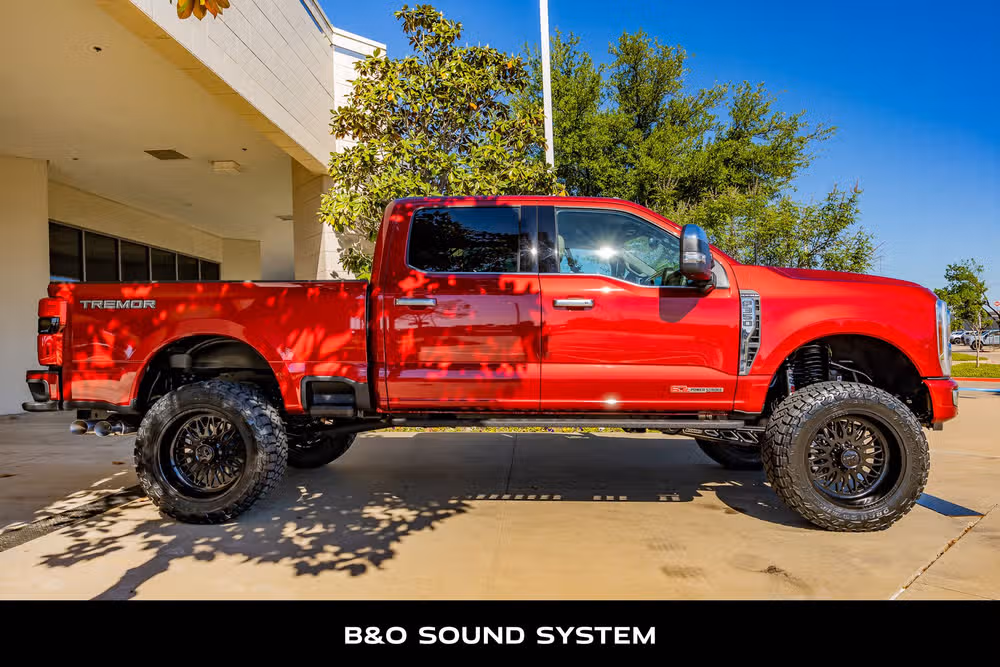 2026 Ford F-350 Super Duty Platinum Plus Crew Cab Image 11