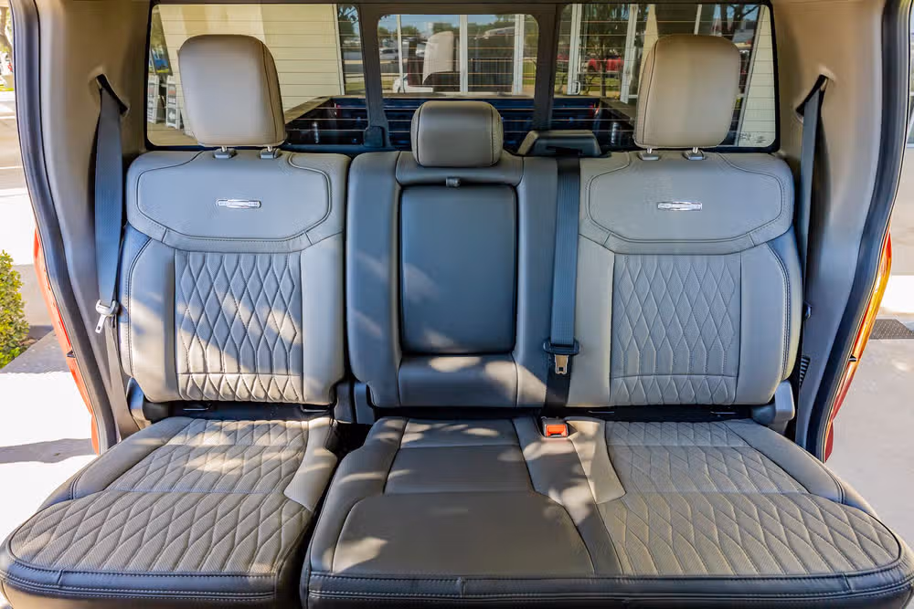 2026 Ford F-350 Super Duty Platinum Plus Crew Cab Image 36