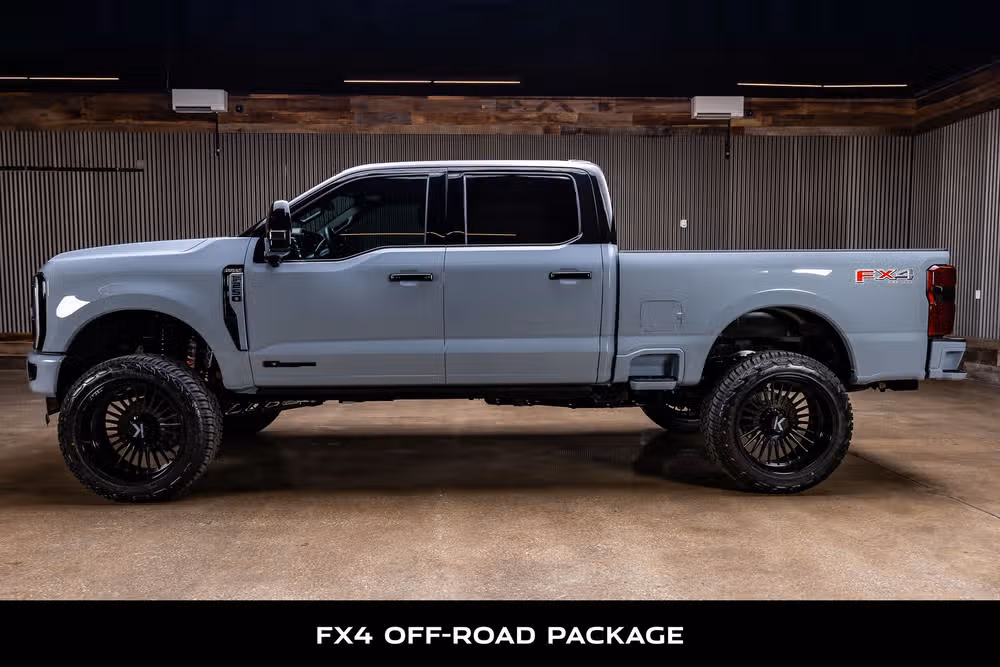 2026 Ford F-250 Super Duty King Ranch Crew Cab Image 6