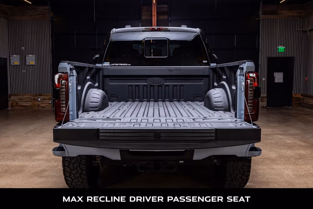 2026 Ford F-250 Super Duty King Ranch Crew Cab Image 9