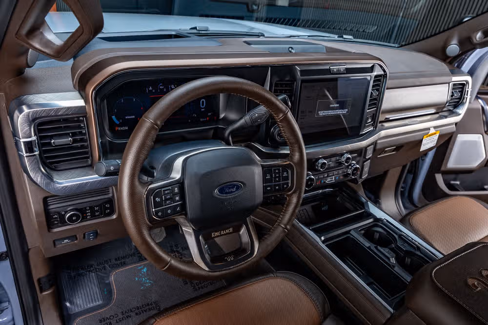 2026 Ford F-250 Super Duty King Ranch Crew Cab Image 17