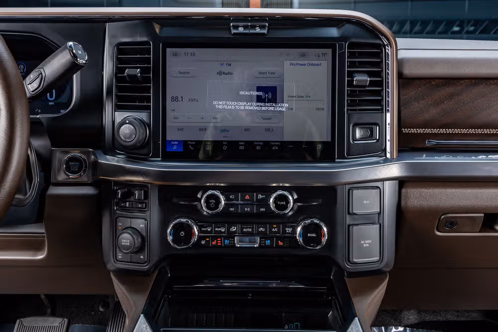 2026 Ford F-250 Super Duty King Ranch Crew Cab Image 24