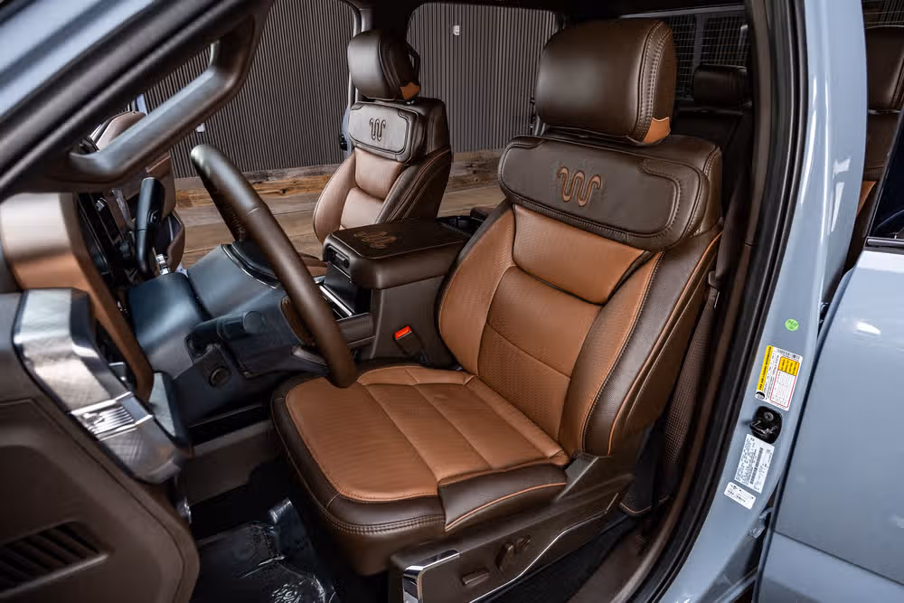 2026 Ford F-250 Super Duty King Ranch Crew Cab Image 30