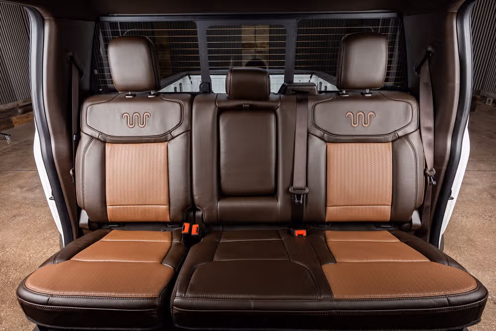 2026 Ford F-450 Super Duty King Ranch Crew Cab Image 33