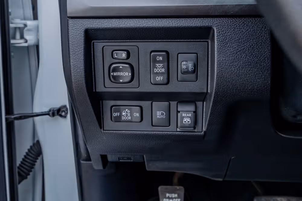2021 Toyota Tundra SR5 CrewMax Image 22