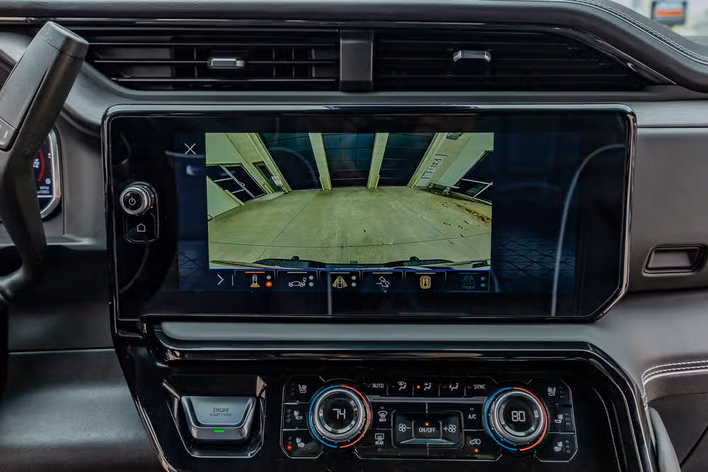 2025 GMC Sierra 2500HD AT4X Crew Cab Image 26