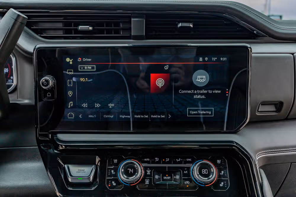 2025 GMC Sierra 2500HD AT4X Crew Cab Image 25