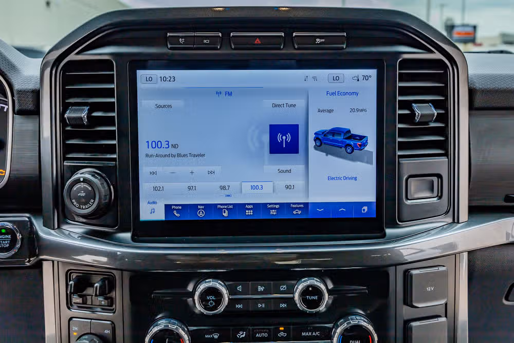 2023 Ford F-150 XLT SuperCrew Image 26